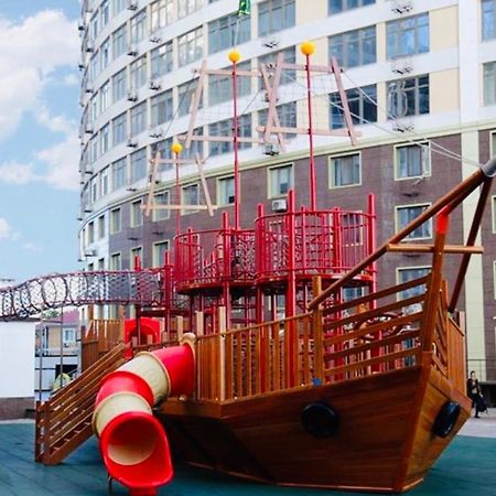Arcadia Sunrise Sea View Apartment Одесса Экстерьер фото